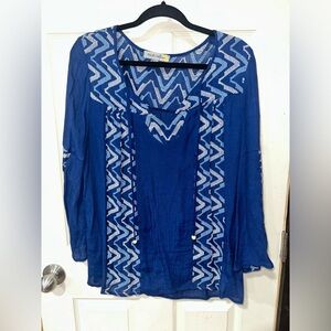 Figueroa & Fig Embroidered Top Large